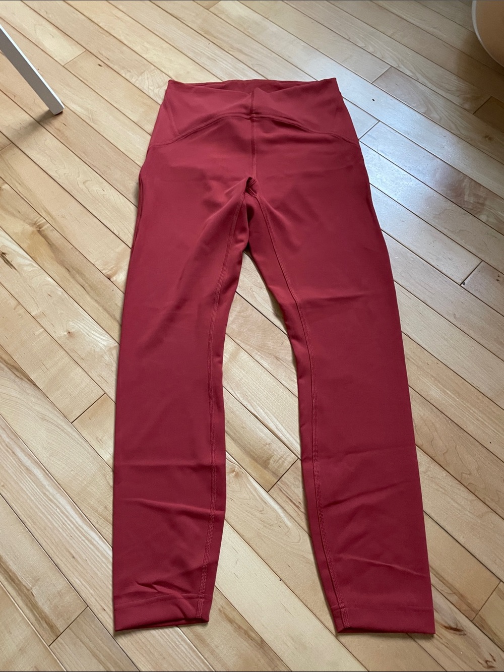 Lululemon InStill High-Rise Tight 25” - Size 6